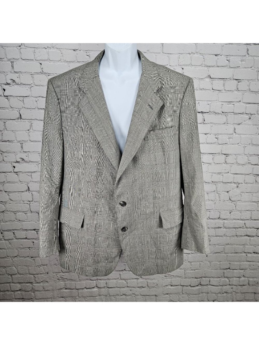 VTG Jos A Bank Black White Wool Check 2 Button Notch Blazer Sport Coat USA 45